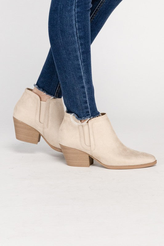 GWEN Suede Ankle Boots